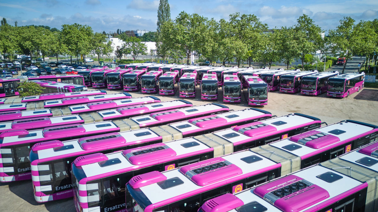 16_9 - 2400 x 1350 px-MAN-DB-Header.jpg